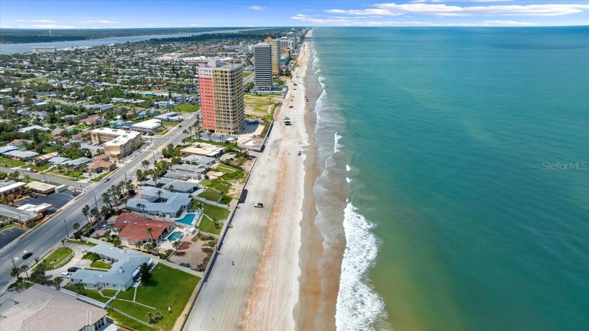 Island Crowne Condo - Residential