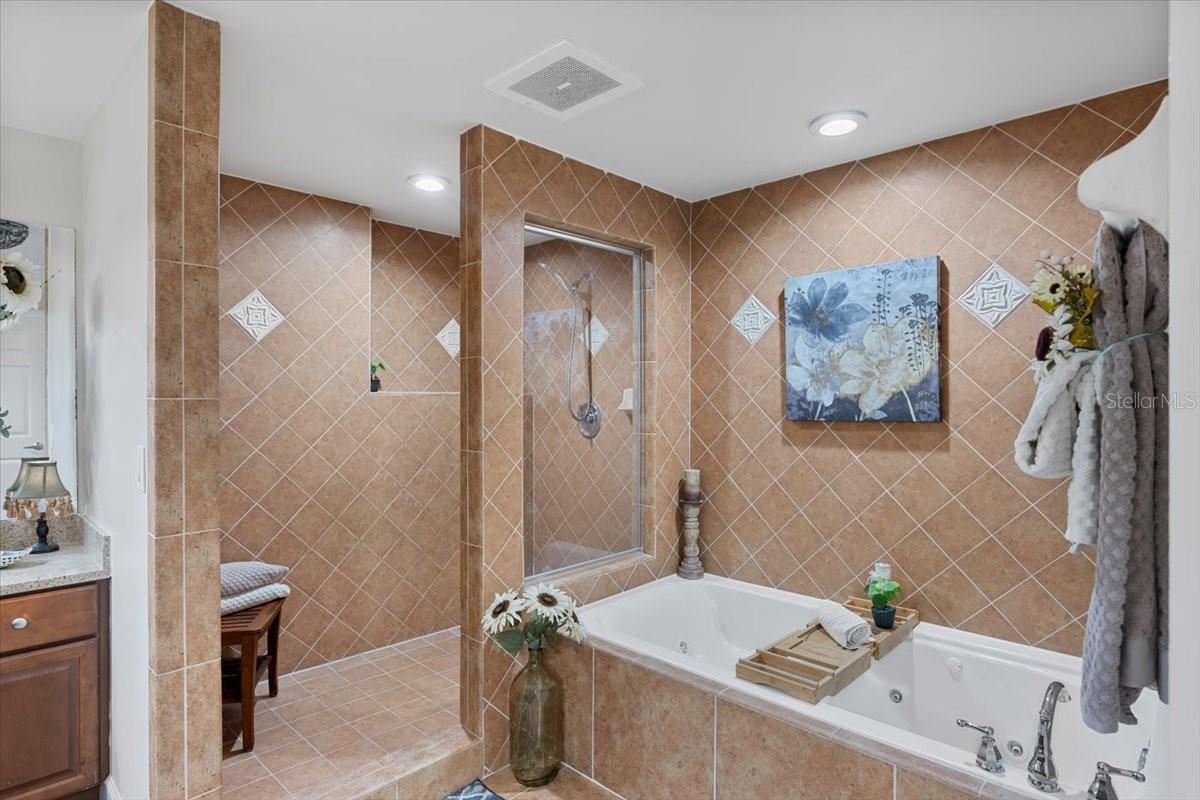 Island Crowne Condo - Residential