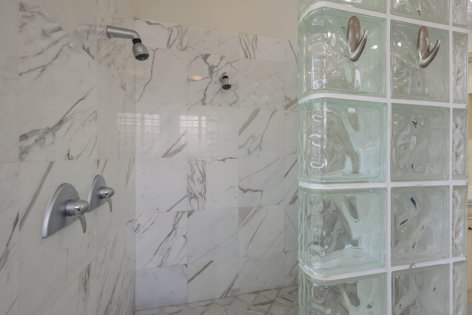 UNIVERSITY PARK - Residential