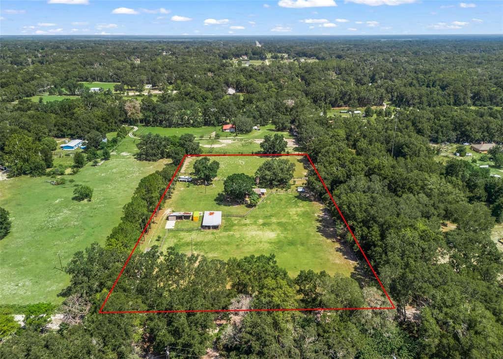 Photo of 2195 NE 165th Street, Citra, FL 32113 (MLS # OM730756)