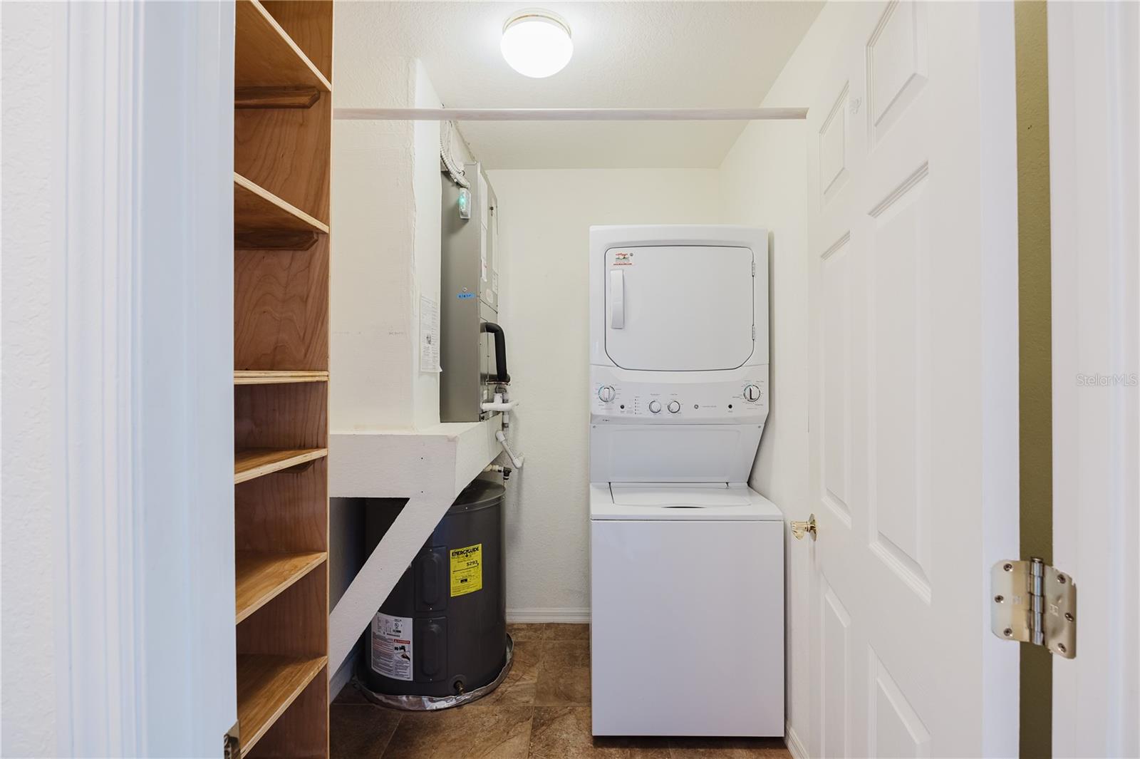 FOUNTAIN COURT PH 01 - Residential