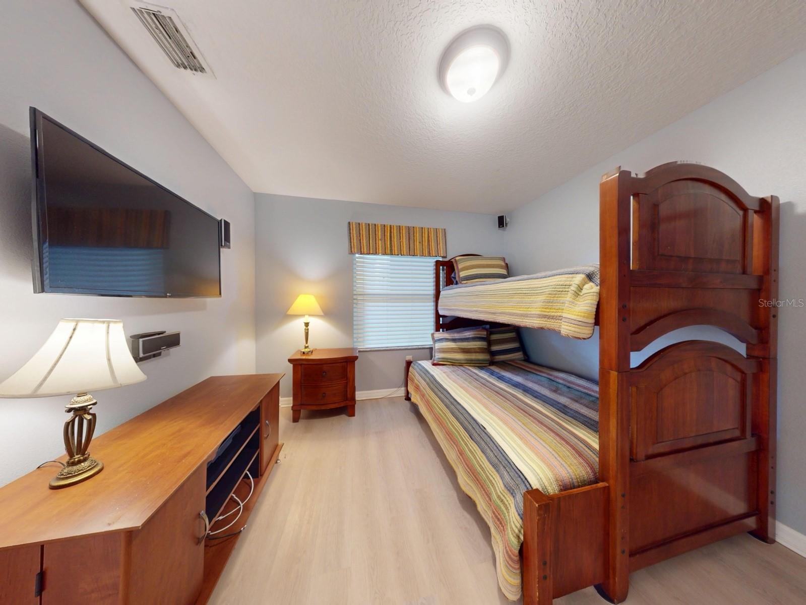 OCEAN WALK/NEW SMYRNA BCH - Residential