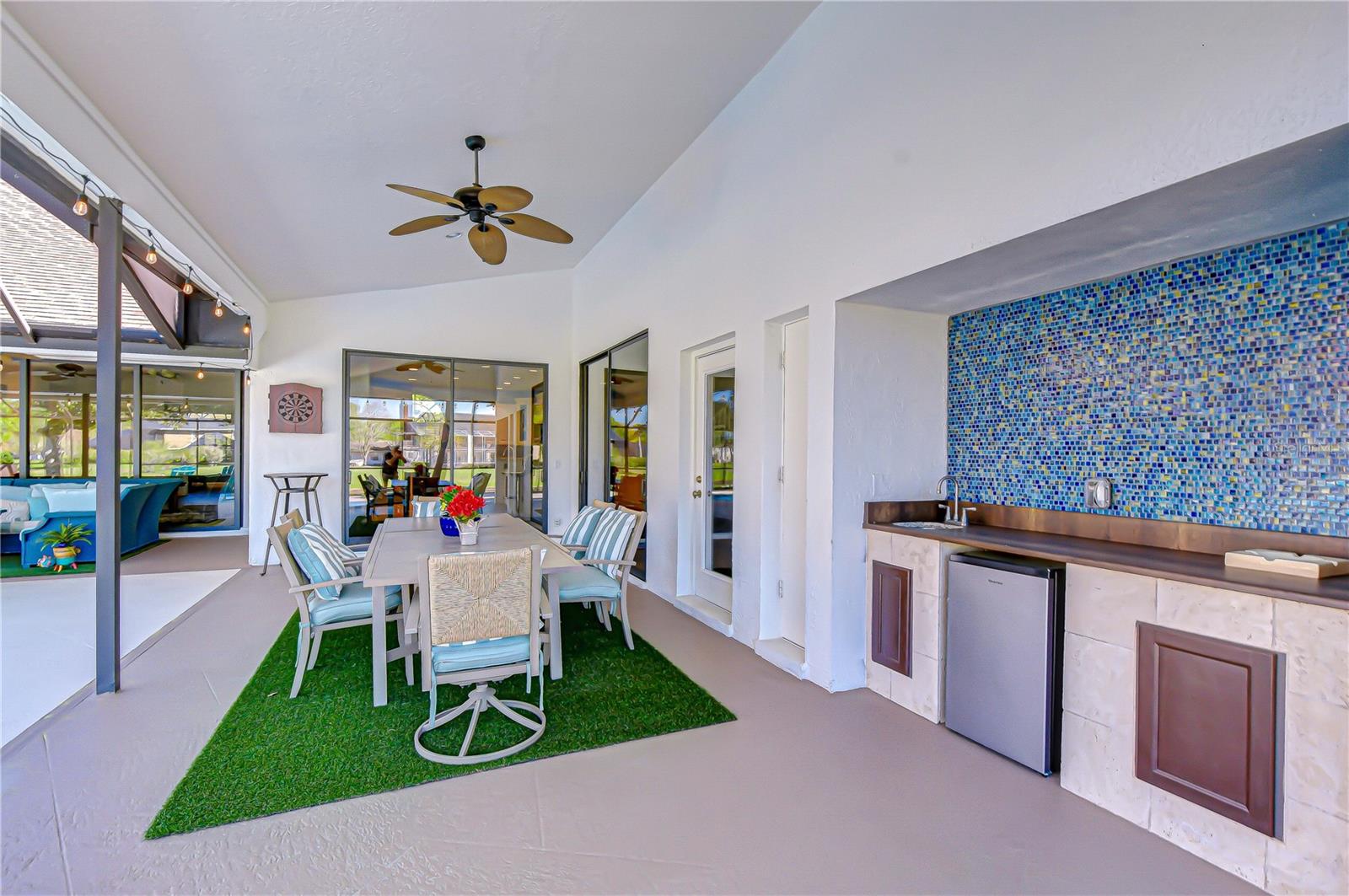 TAMPA PALMS UNIT 2A - Residential