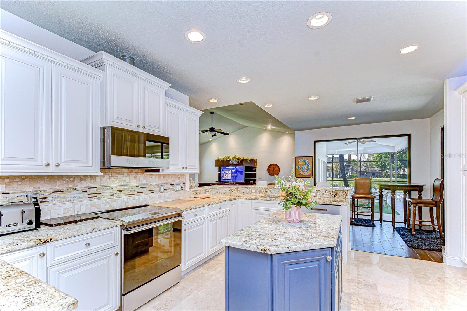 TAMPA PALMS UNIT 2A - Residential