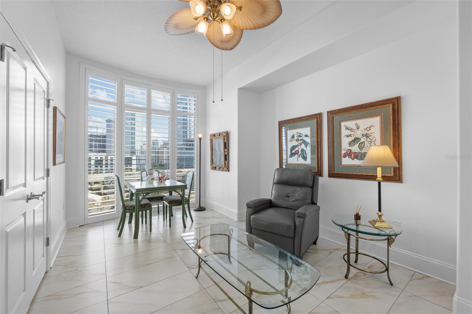 THE PARKSIDE OF ONE BAYSHORE - Residential