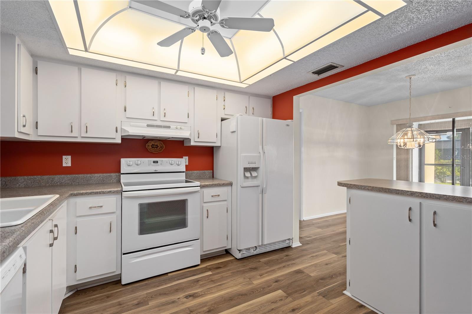 VENICE GARDENS - Residential