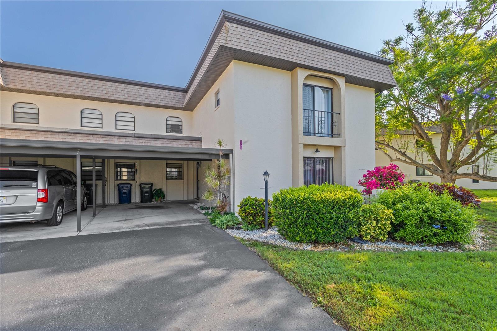 VENICE GARDENS - Residential