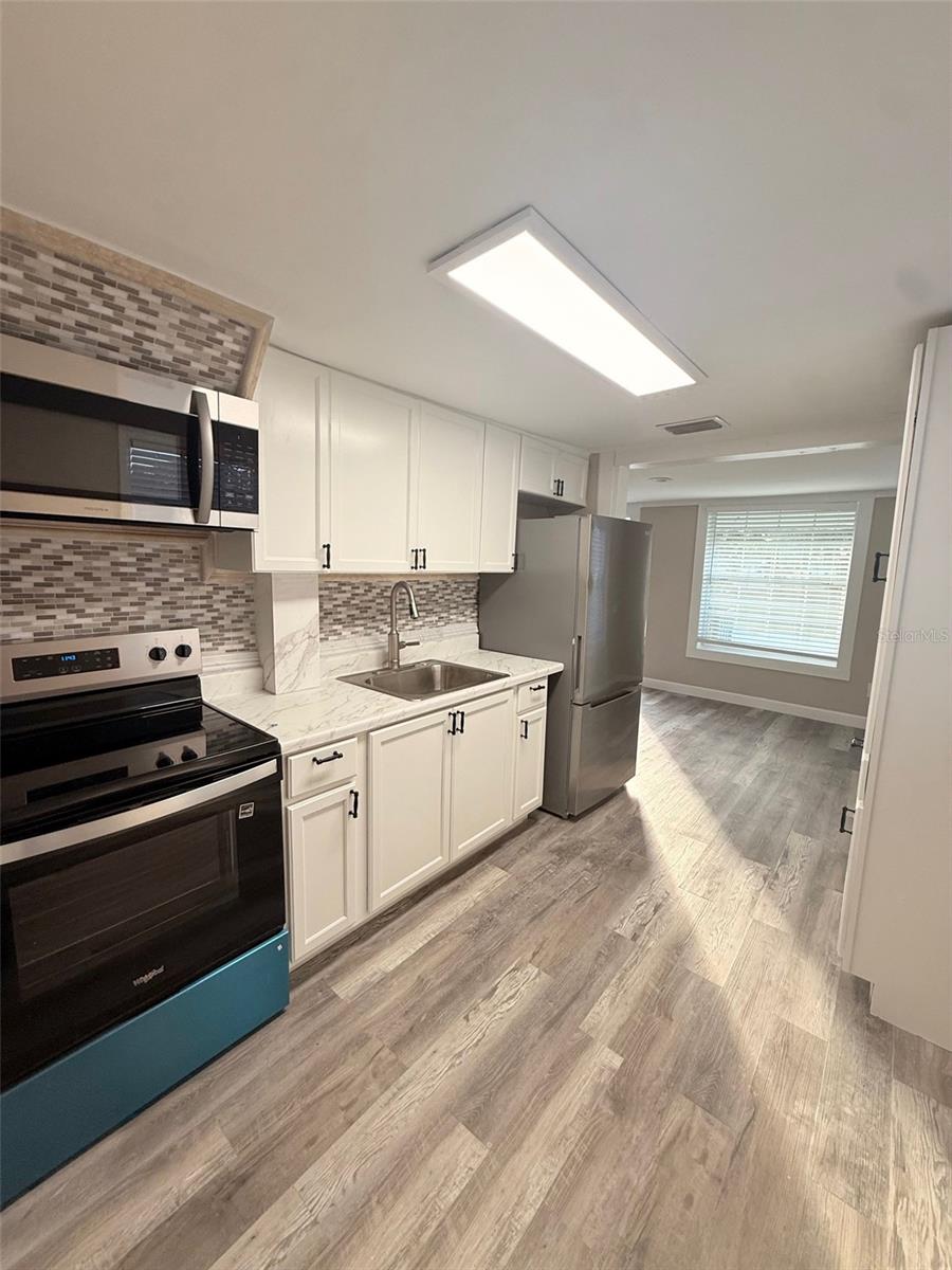 WOODALL & DOYLES - Residential Lease