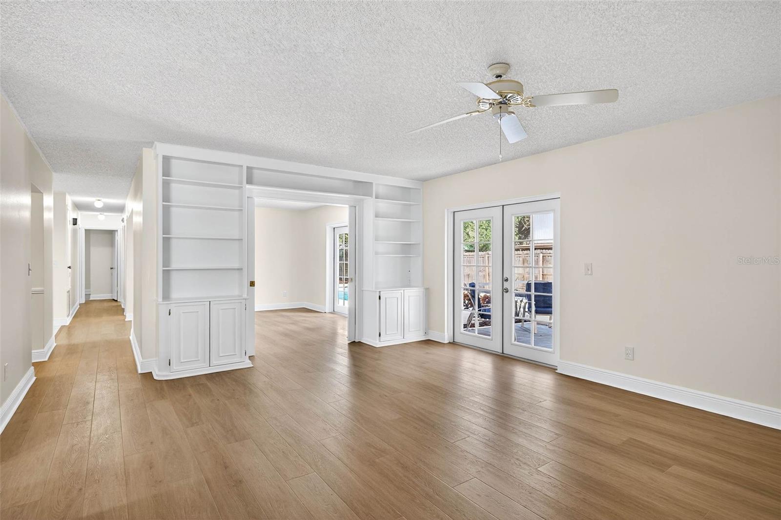 TEMPLE HILLS UNIT 1 - Residential