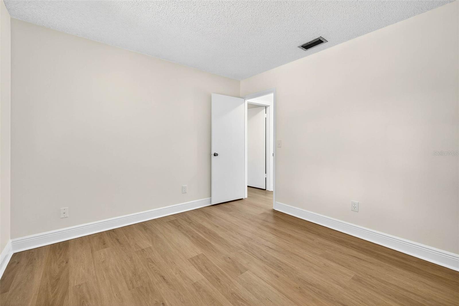 TEMPLE HILLS UNIT 1 - Residential