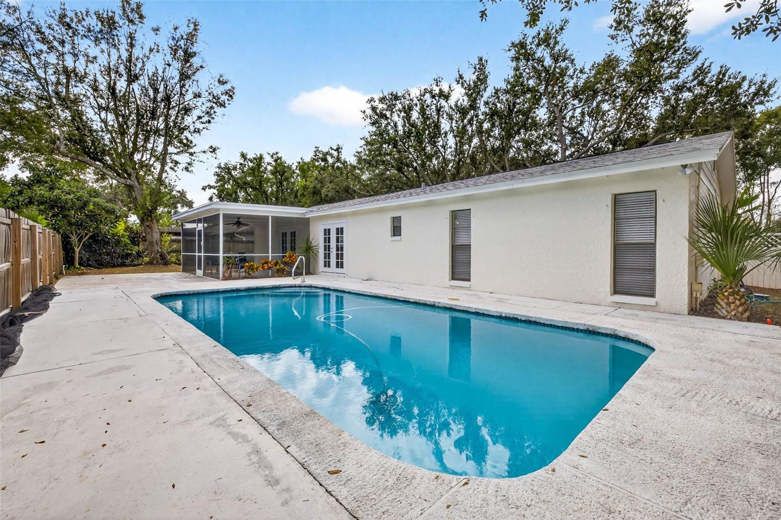 TEMPLE HILLS UNIT 1 - Residential