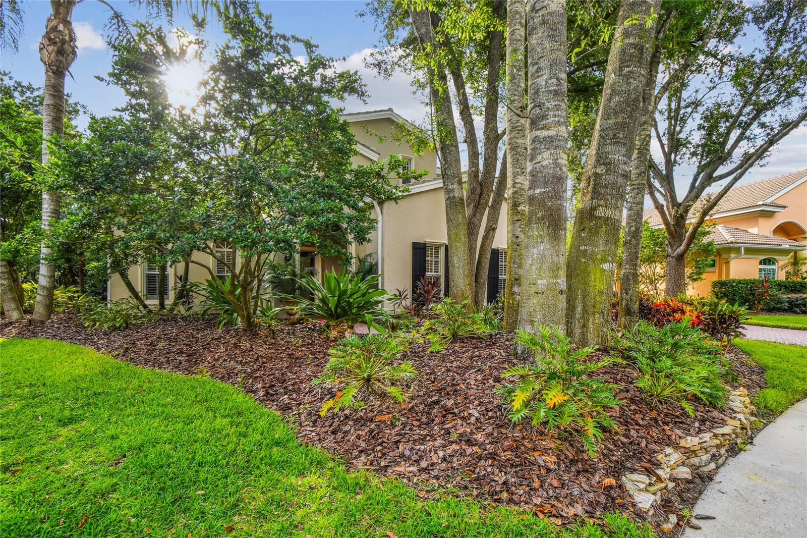 1925 FLORESTA VIEW DRIVE