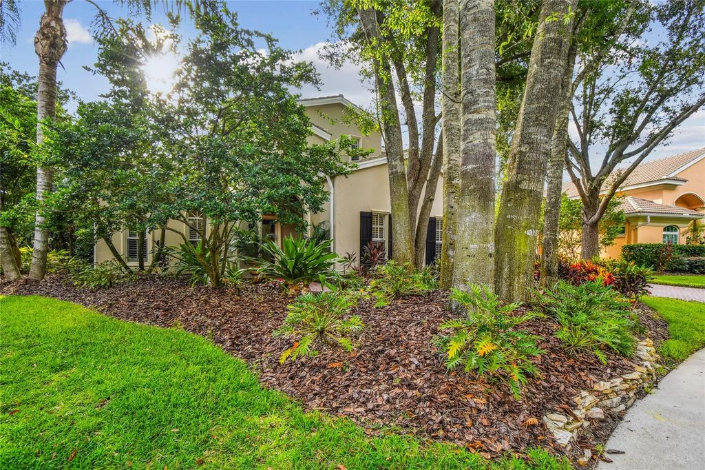 Photo of 1925 Floresta View Drive, Tampa, FL 33618 (MLS # TB8430755)