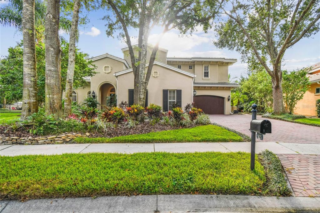 Photo of 1925 Floresta View Drive, Tampa, FL 33618 (MLS # TB8430755)