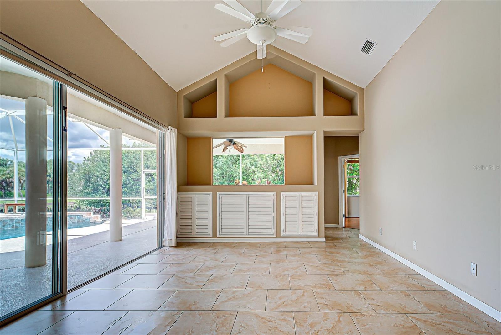 STONEBRIDGE - Residential