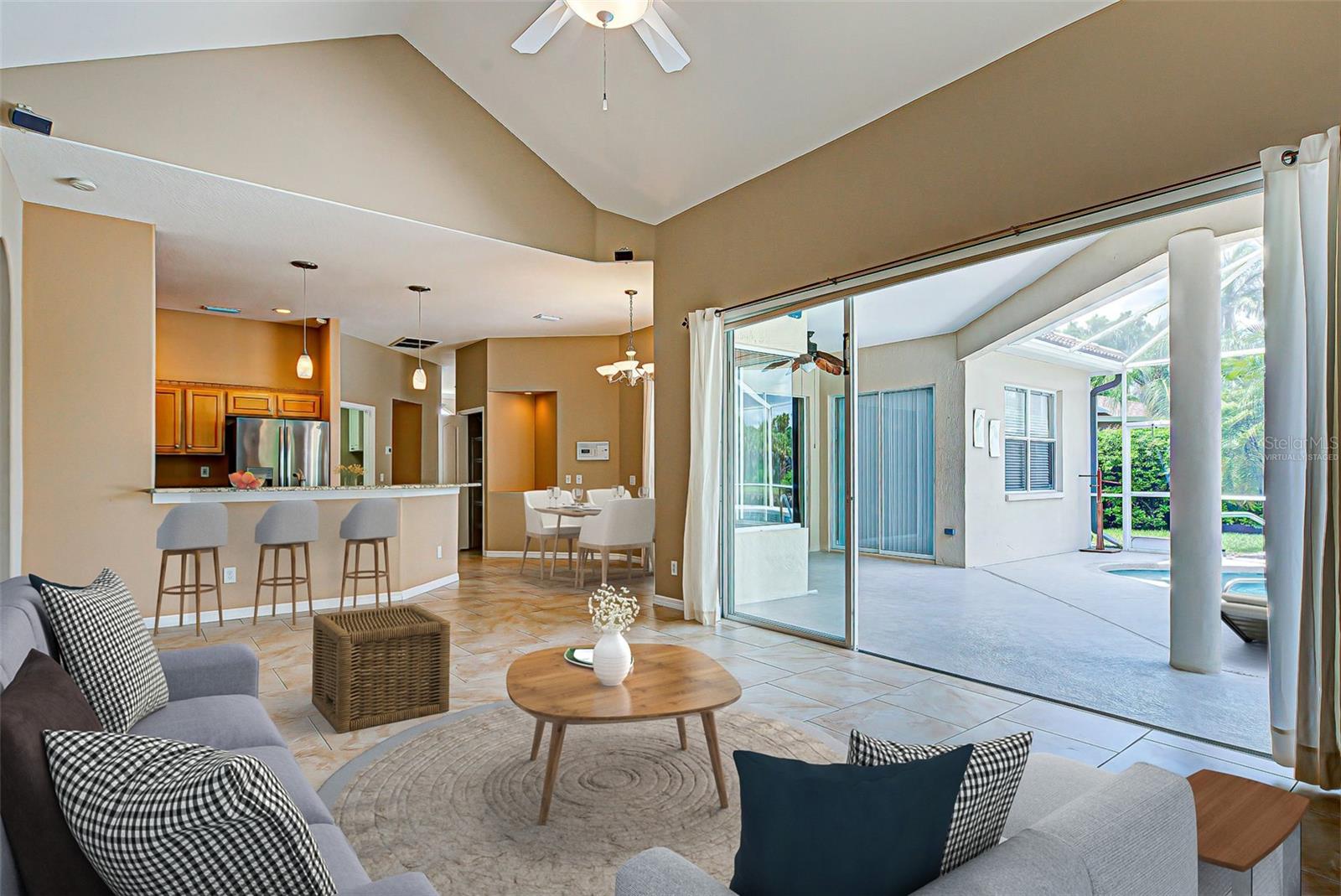 STONEBRIDGE - Residential