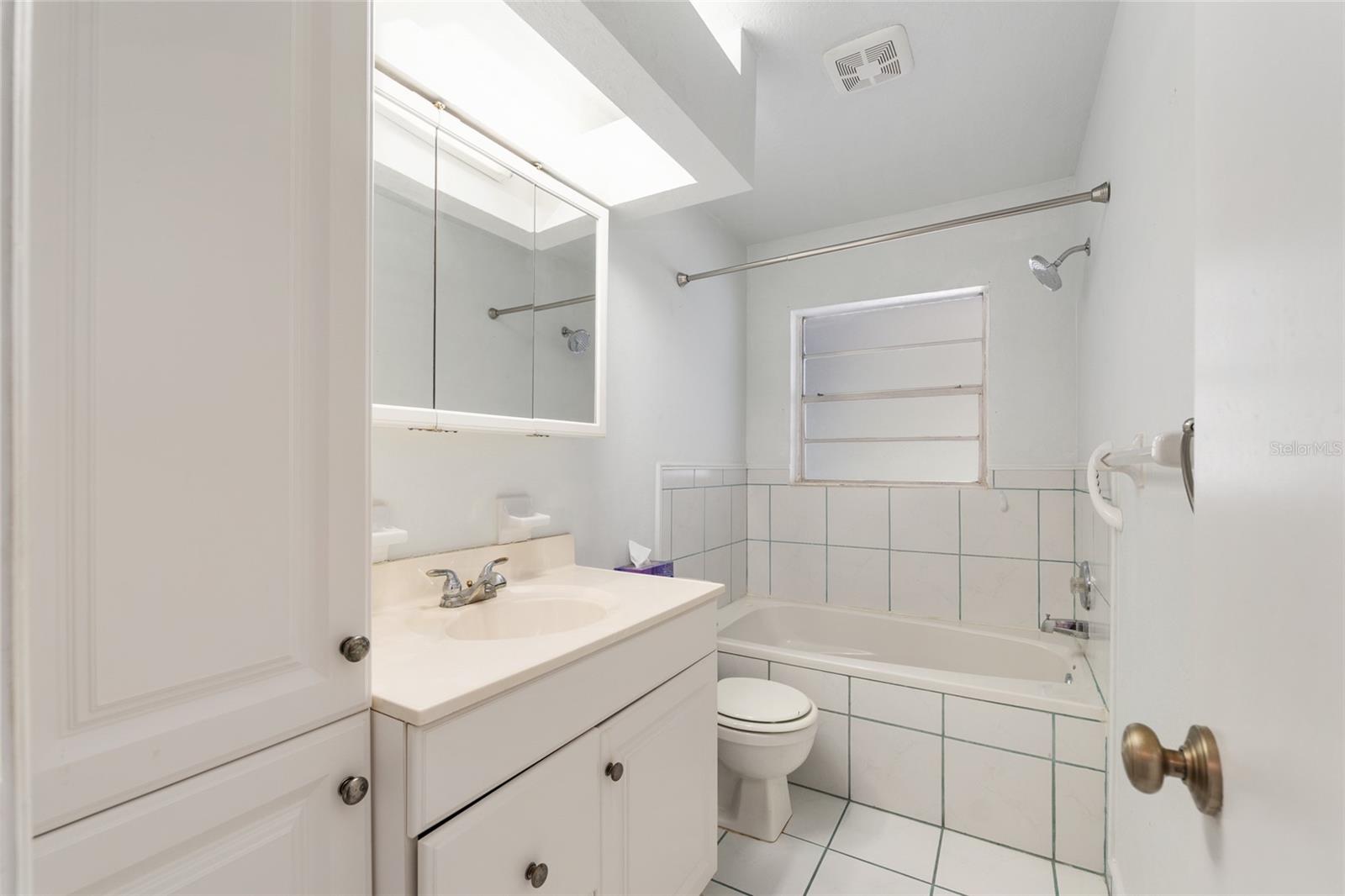 POINT O WOODS UNIT 02 - Residential