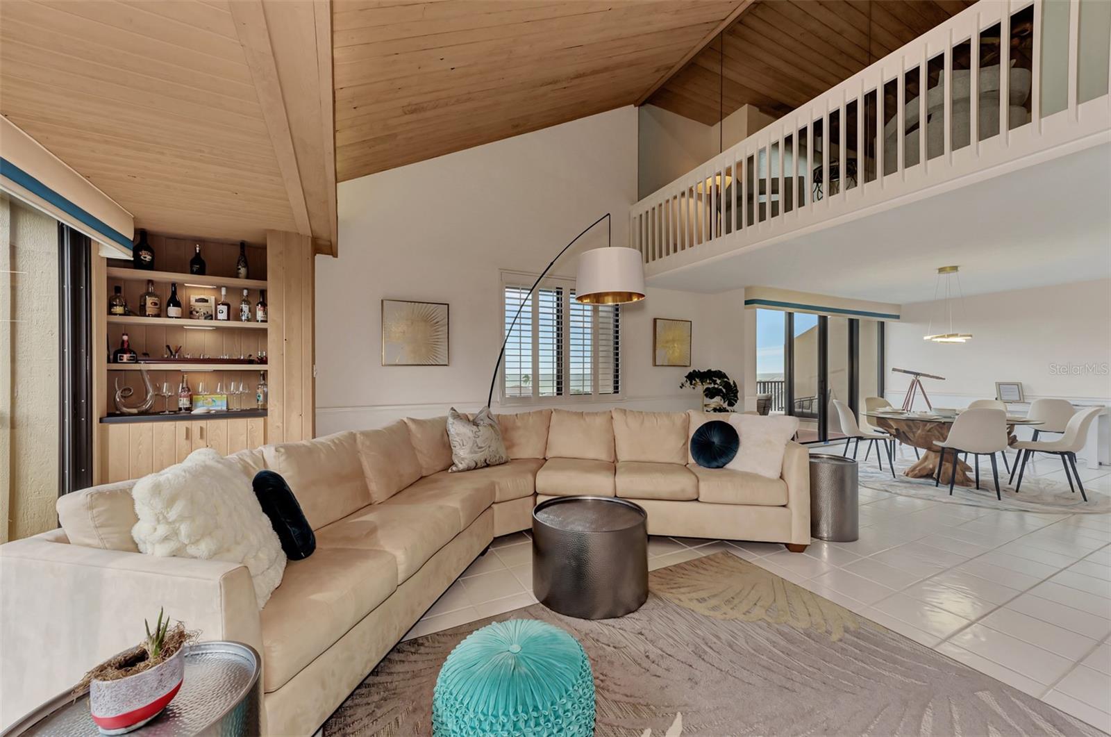 SANDY COVE IV - Residential Lease