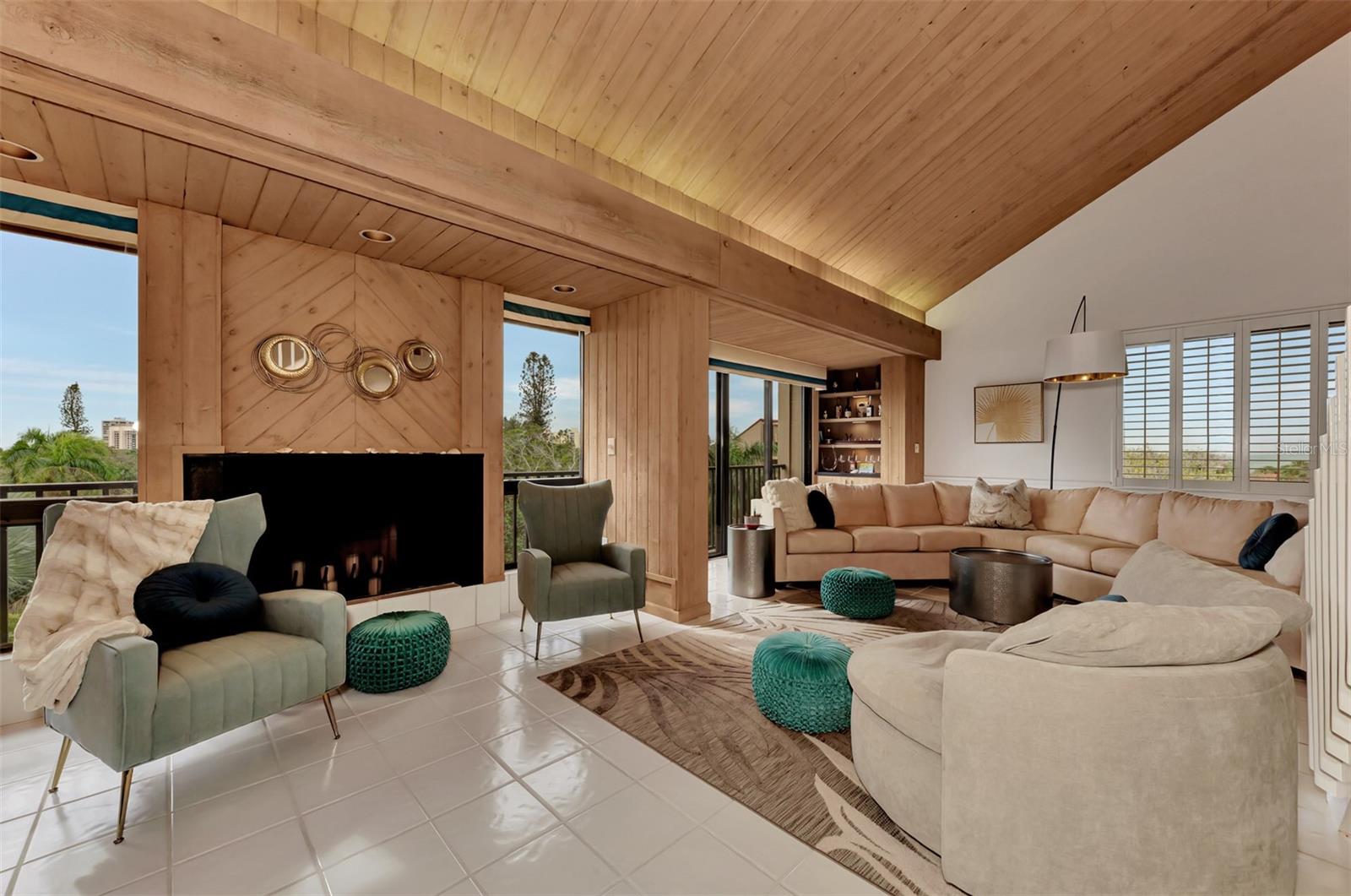 SANDY COVE IV - Residential Lease