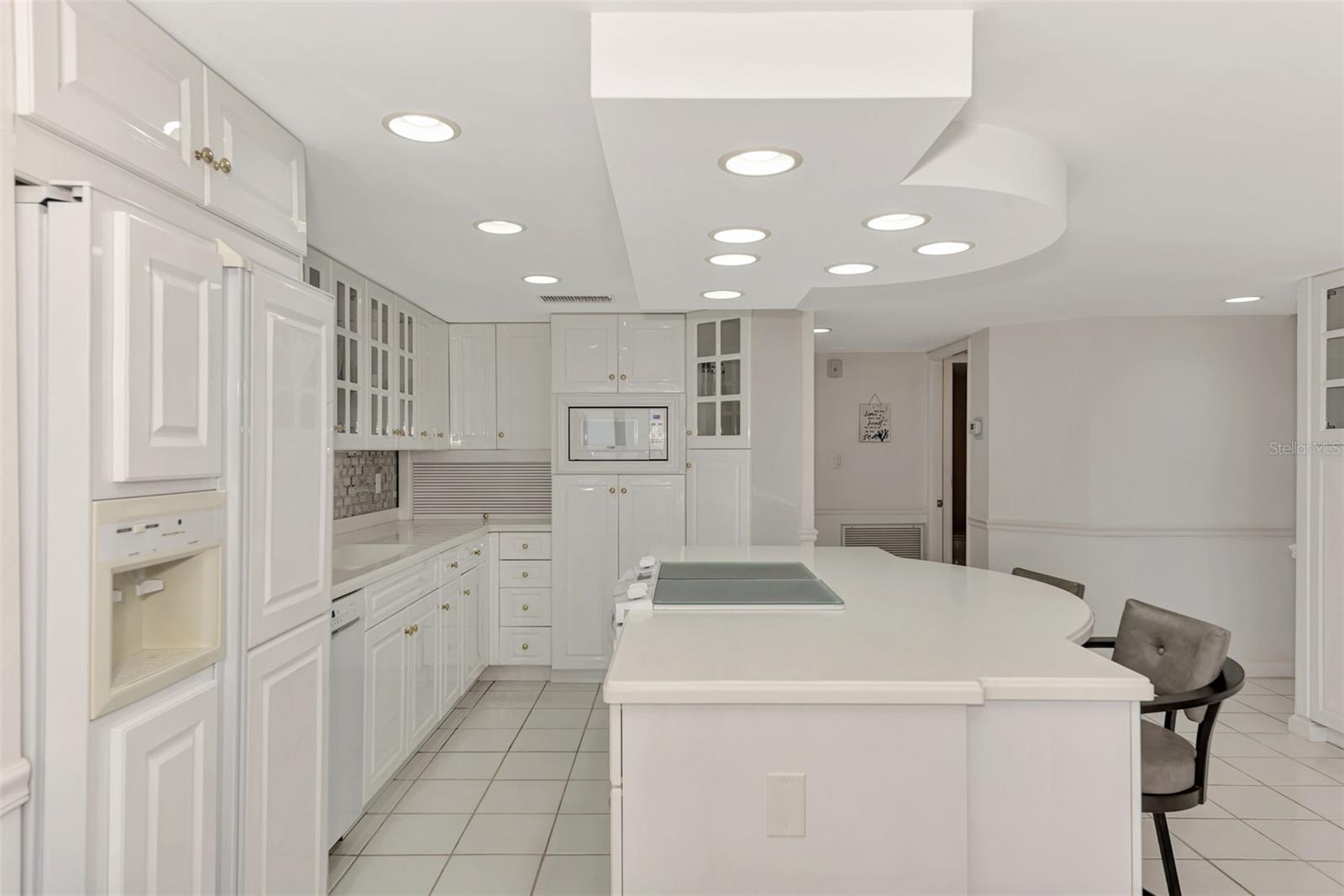 SANDY COVE IV - Residential Lease