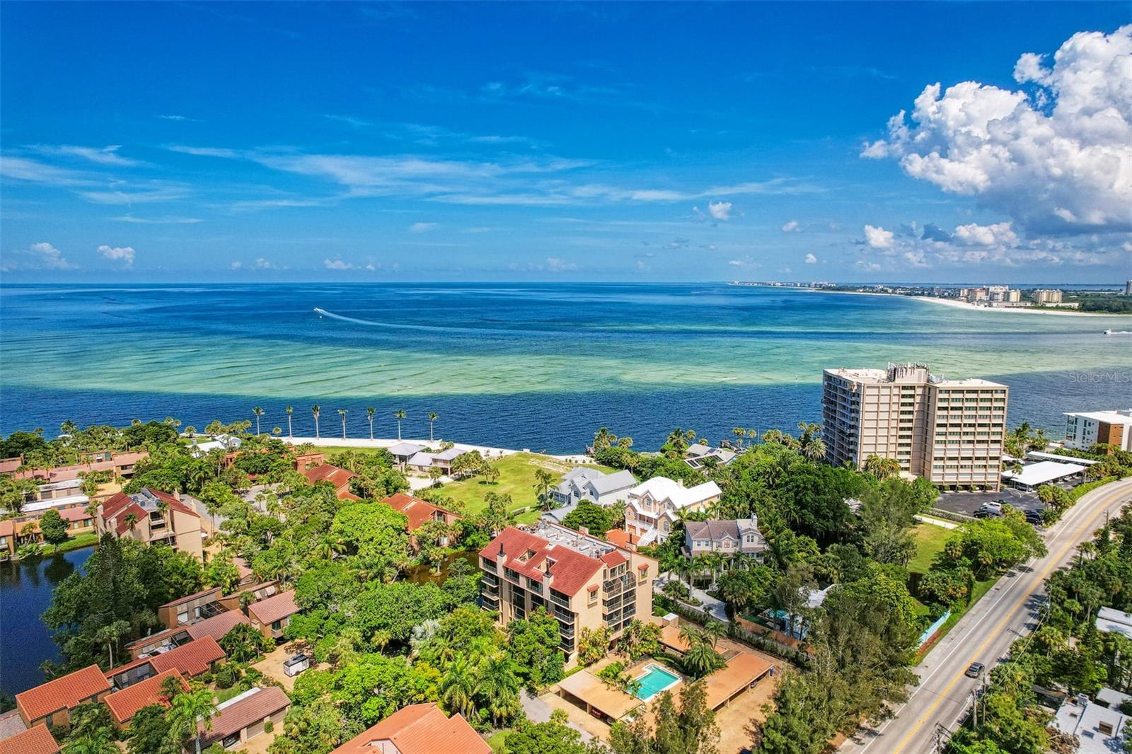 SANDY COVE IV - Residential Lease