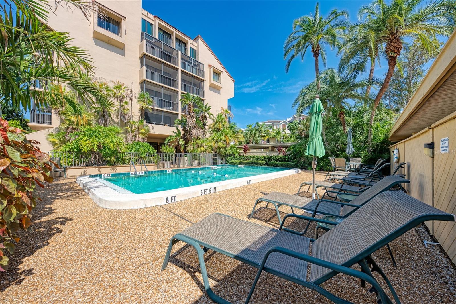 SANDY COVE IV - Residential Lease