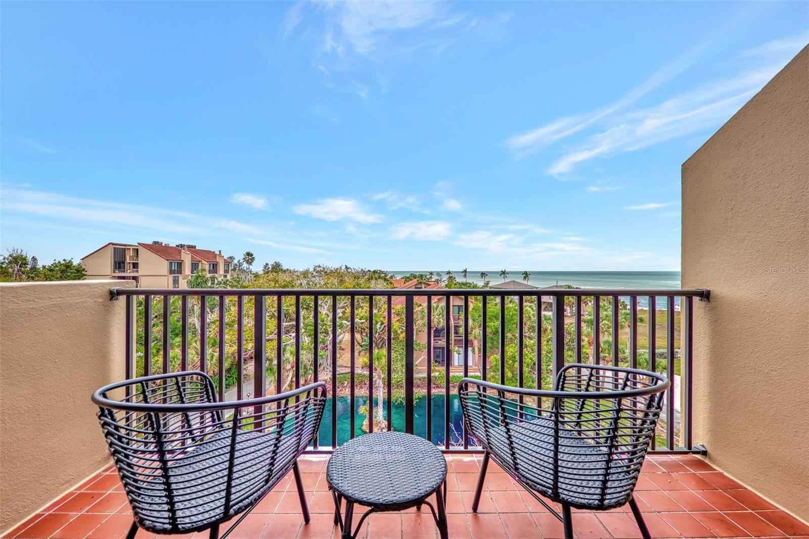 SANDY COVE IV - Residential Lease