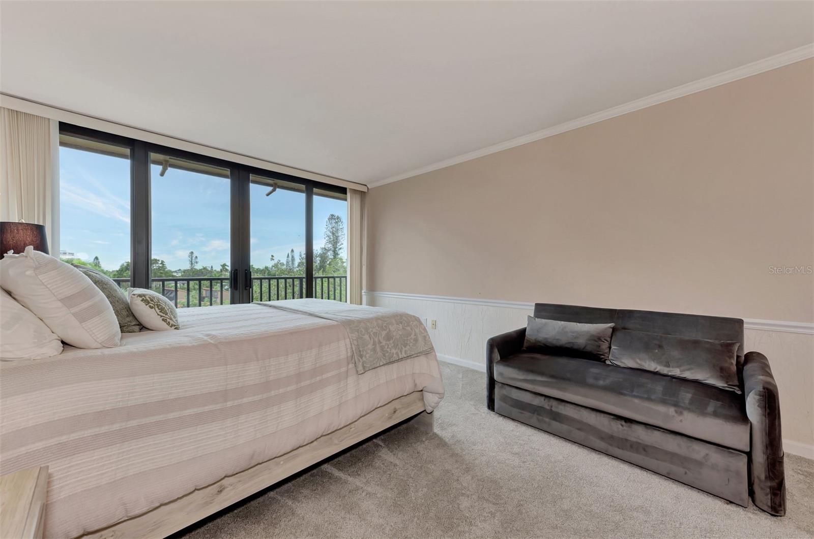 SANDY COVE IV - Residential Lease