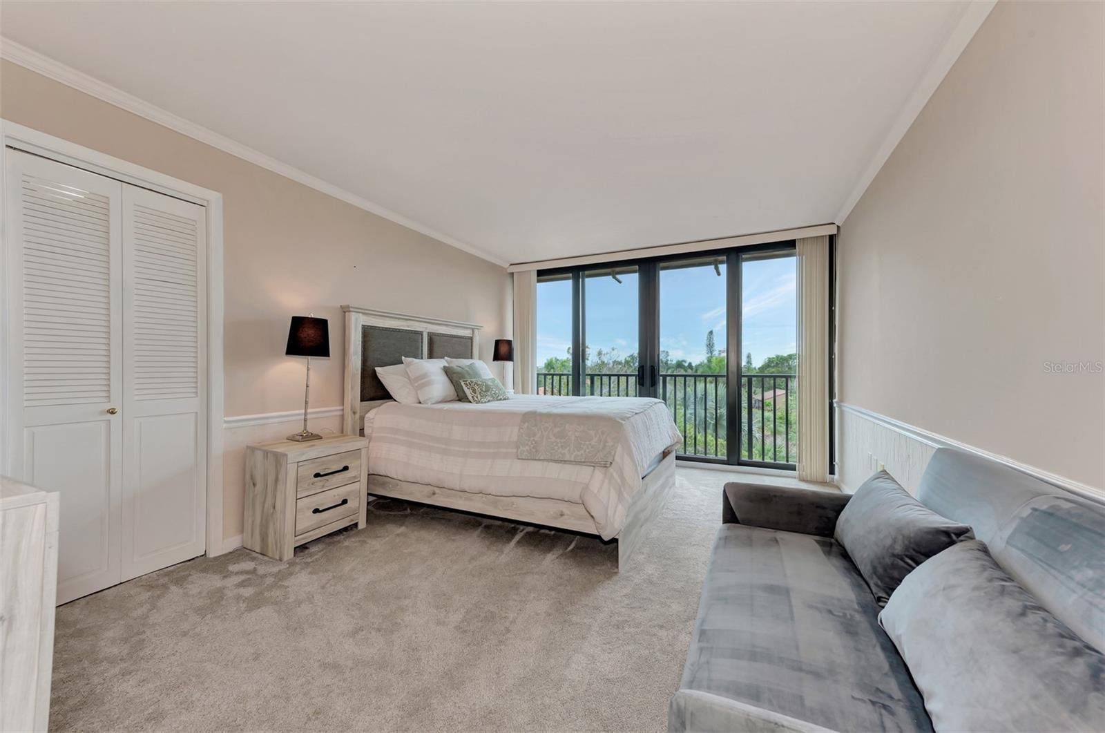 SANDY COVE IV - Residential Lease