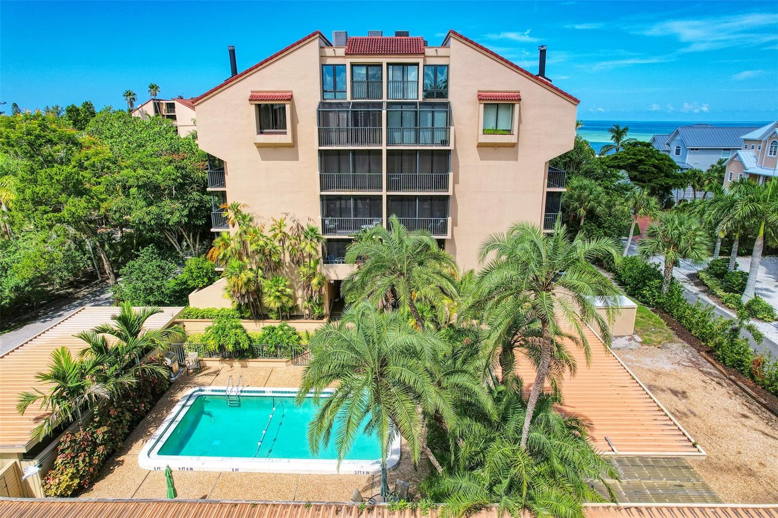 SANDY COVE IV - Residential Lease