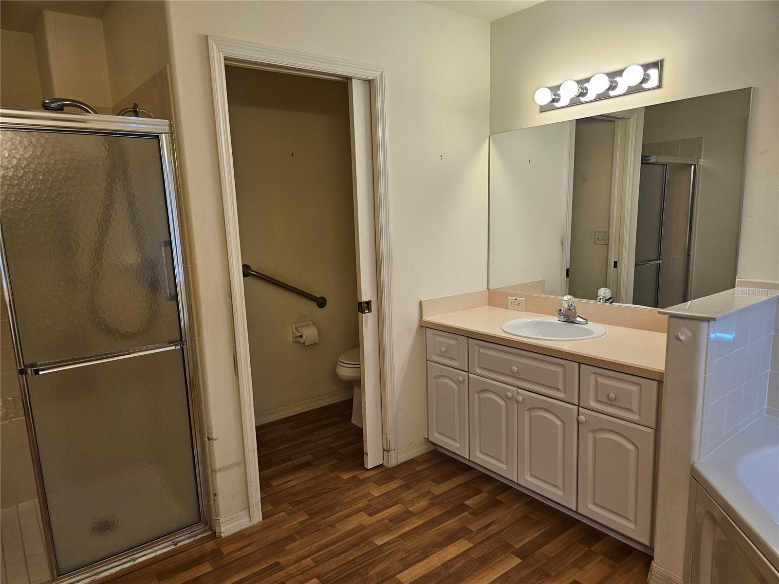 CHERRYWOOD ESTATE - Residential