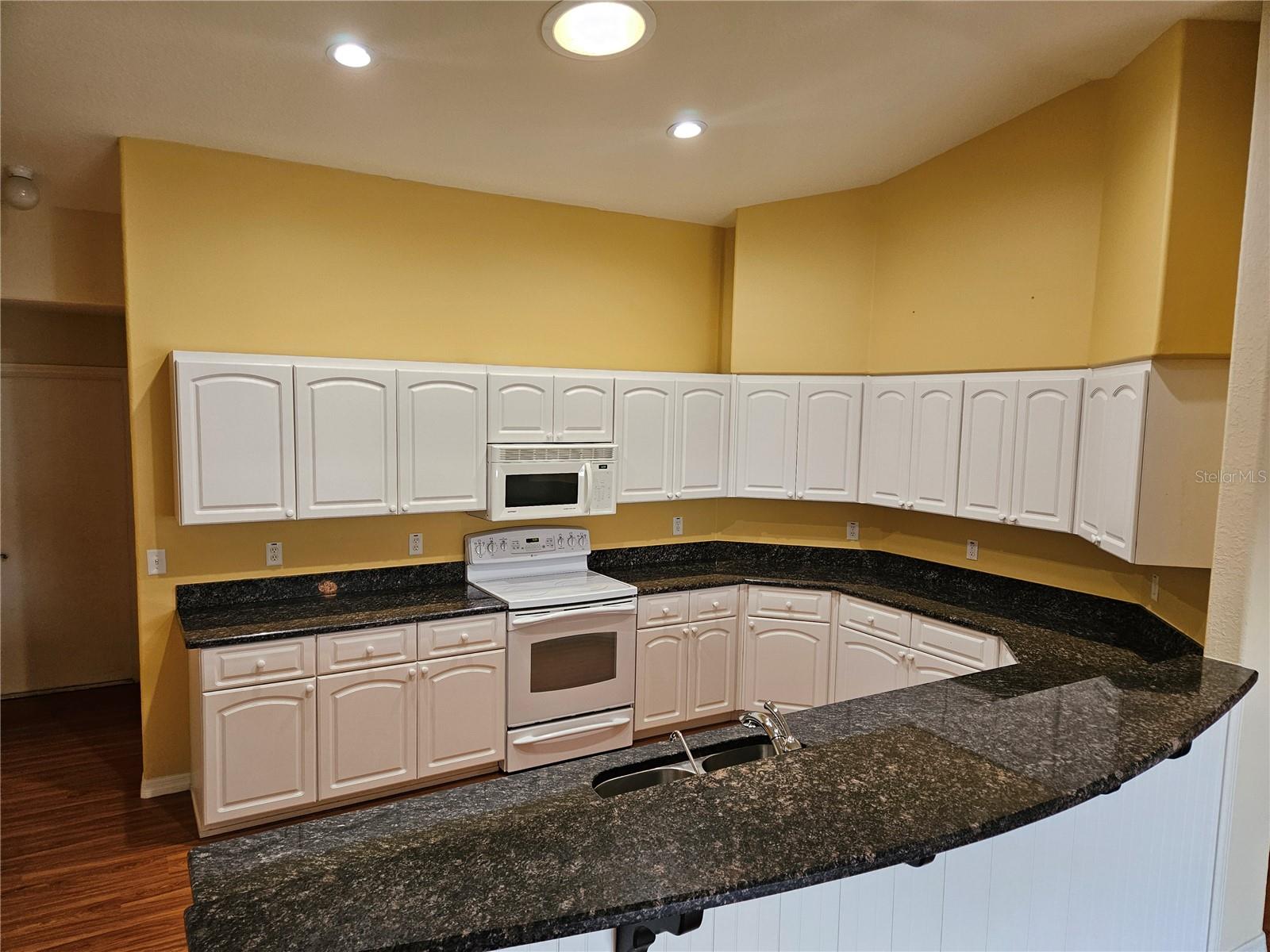 CHERRYWOOD ESTATE - Residential