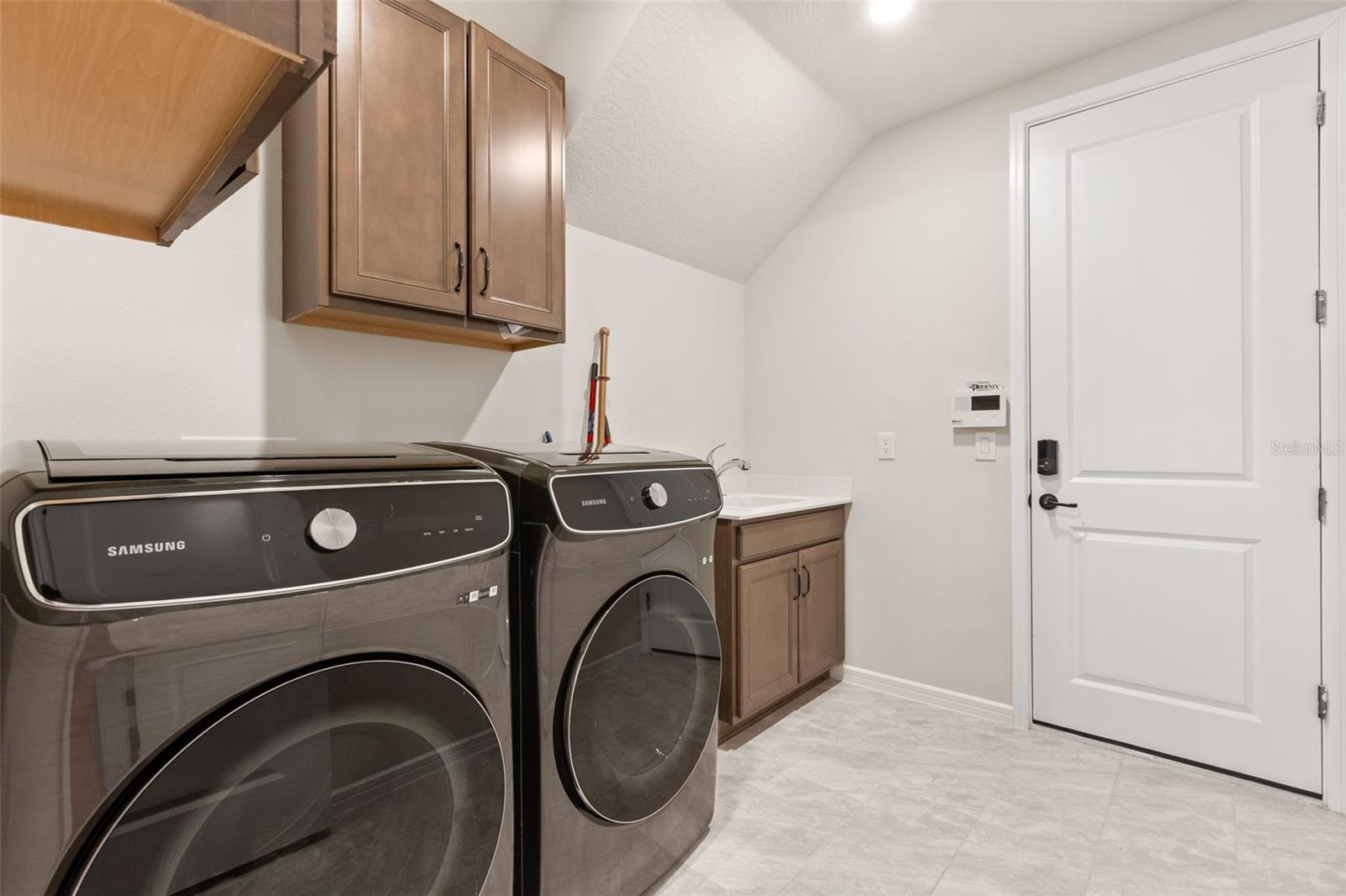 LAKEVIEW PRESERVE PH 2 - Residential