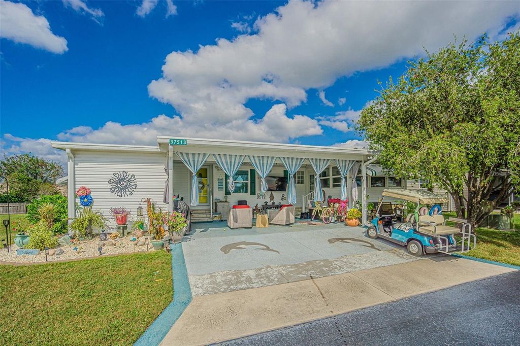 Photo of 37513 Campo Avenue, Zephyrhills, FL 33541 (MLS # O6369841)