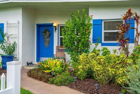 A home in WINTER PARK