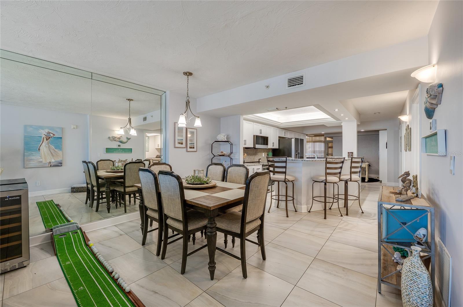 TOWERS AT PONCE INLET TOWER 01 CONDO - Residential