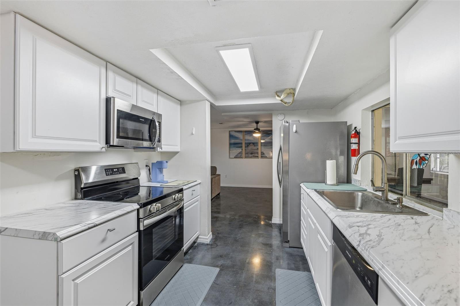 WEST PORT SUB - Residential