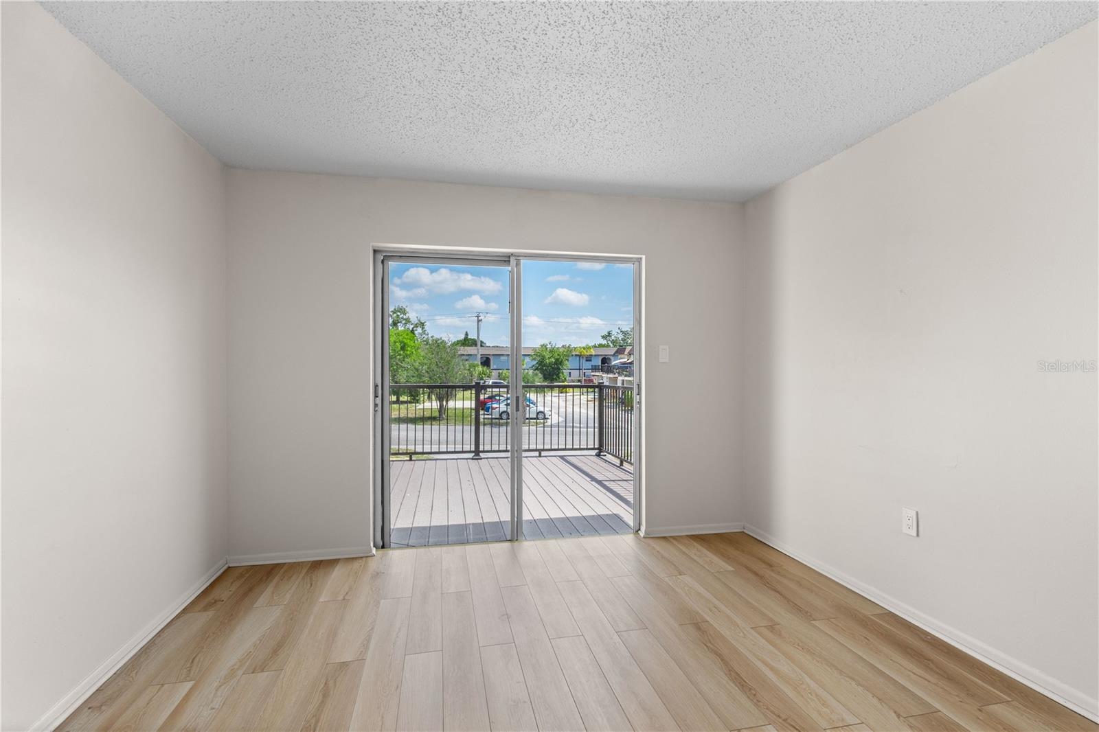 RAMBLEWOOD ACRES - Residential