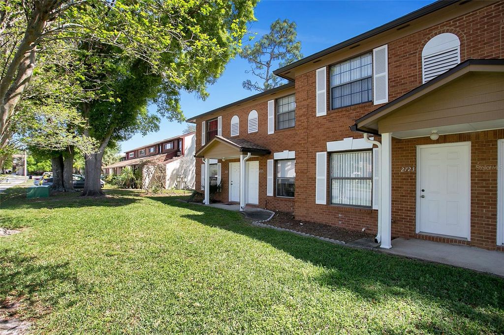 Photo of 2721 Gray Fox Lane, Orlando, FL 32826 (MLS # O6421608)