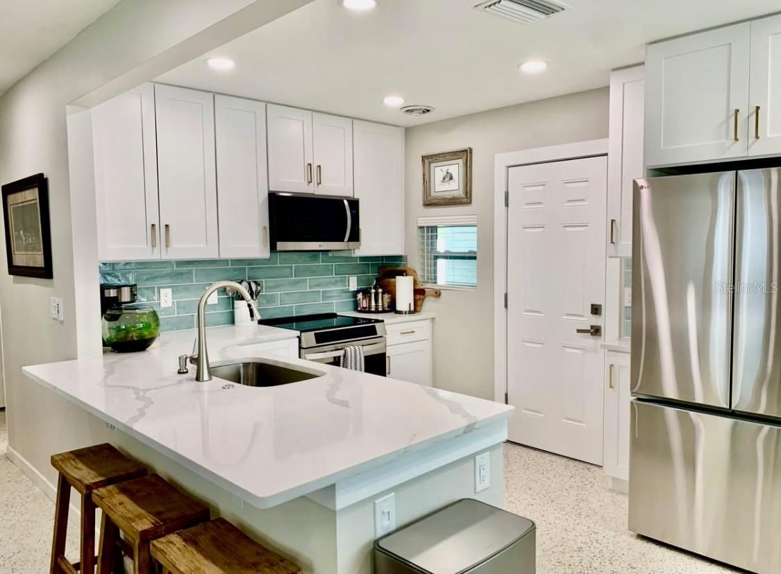 BAYWOOD SHORES 1ST ADD - Residential