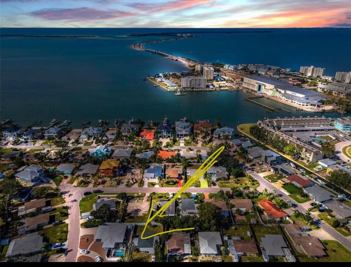 BAYWOOD SHORES 1ST ADD - Residential