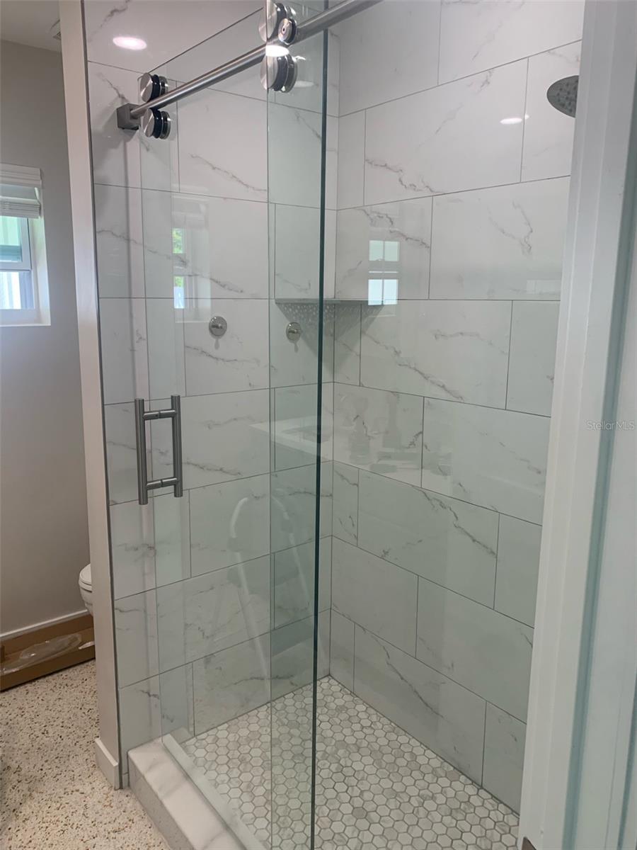 BAYWOOD SHORES 1ST ADD - Residential