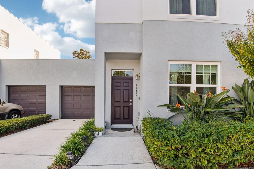 Photo of 4410 Algonkin Court, Tampa, FL 33611 (MLS # TB8435581)