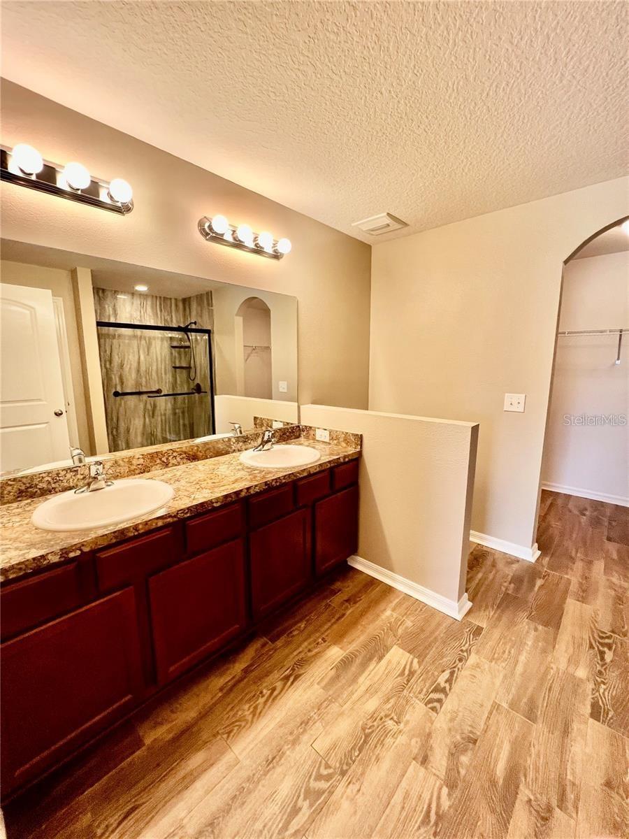 VILLAGES/BRIDGEWATER VILLAGE 9 - Residential Lease