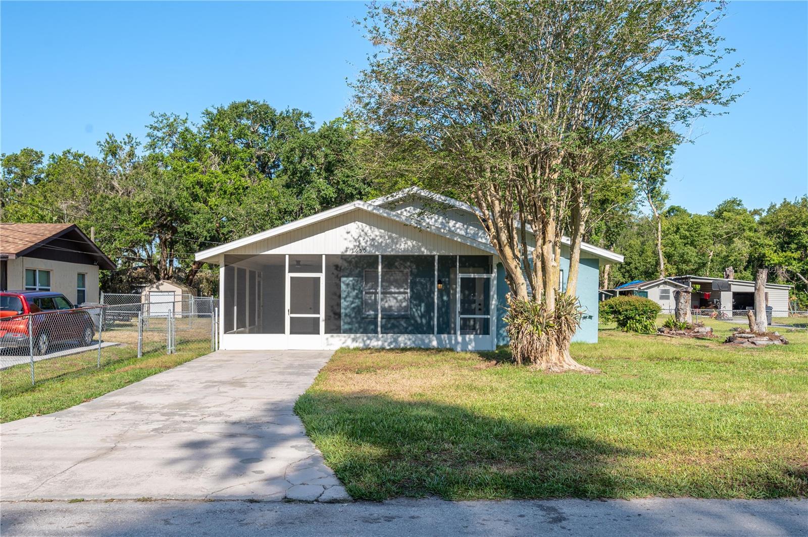 SUNRISE PARK - Residential