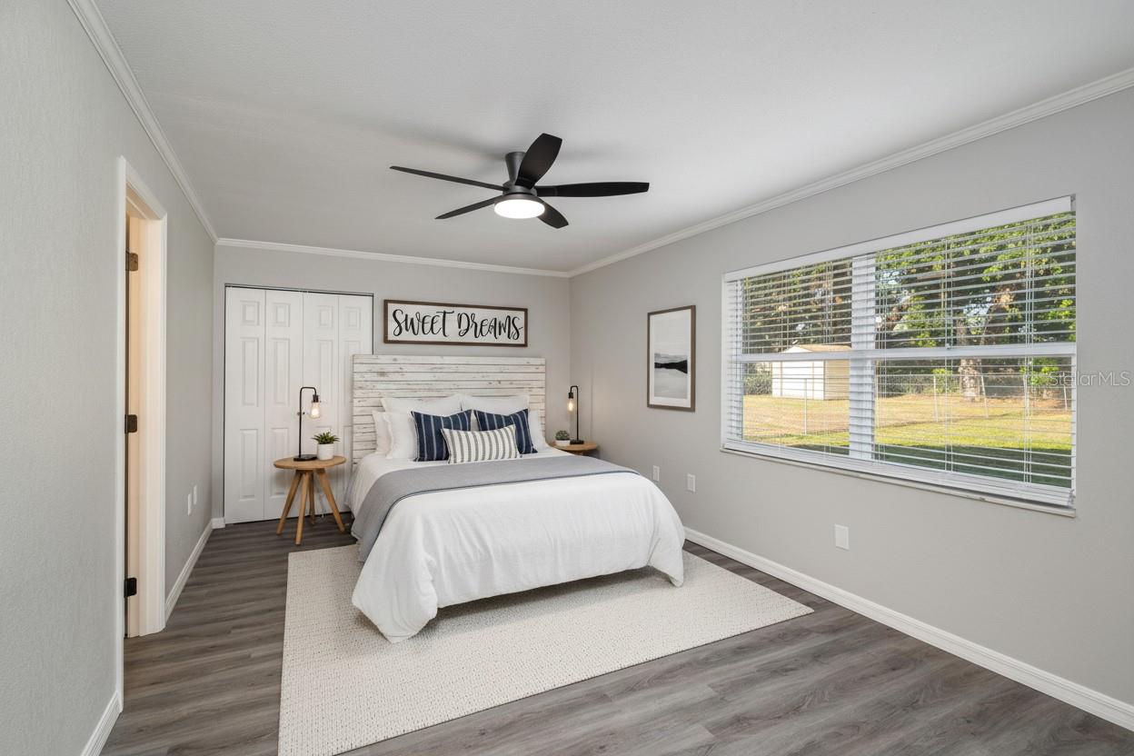 SUNRISE PARK - Residential