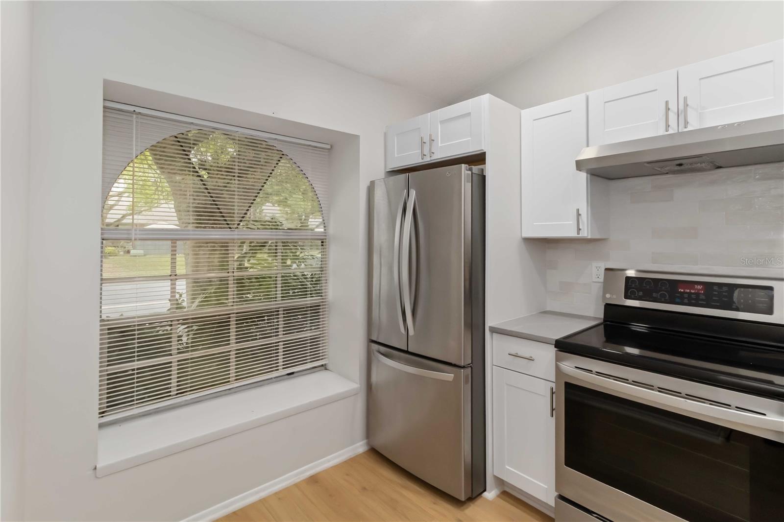 BELLE OAK VILLAS - Residential