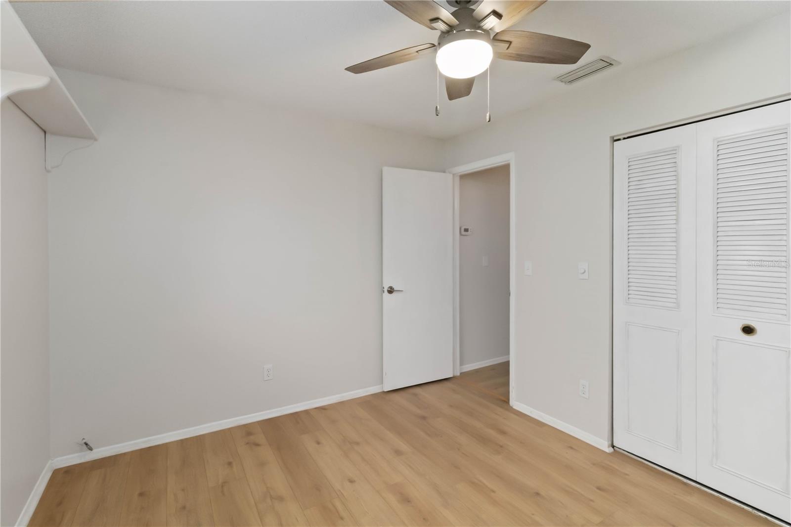 BELLE OAK VILLAS - Residential