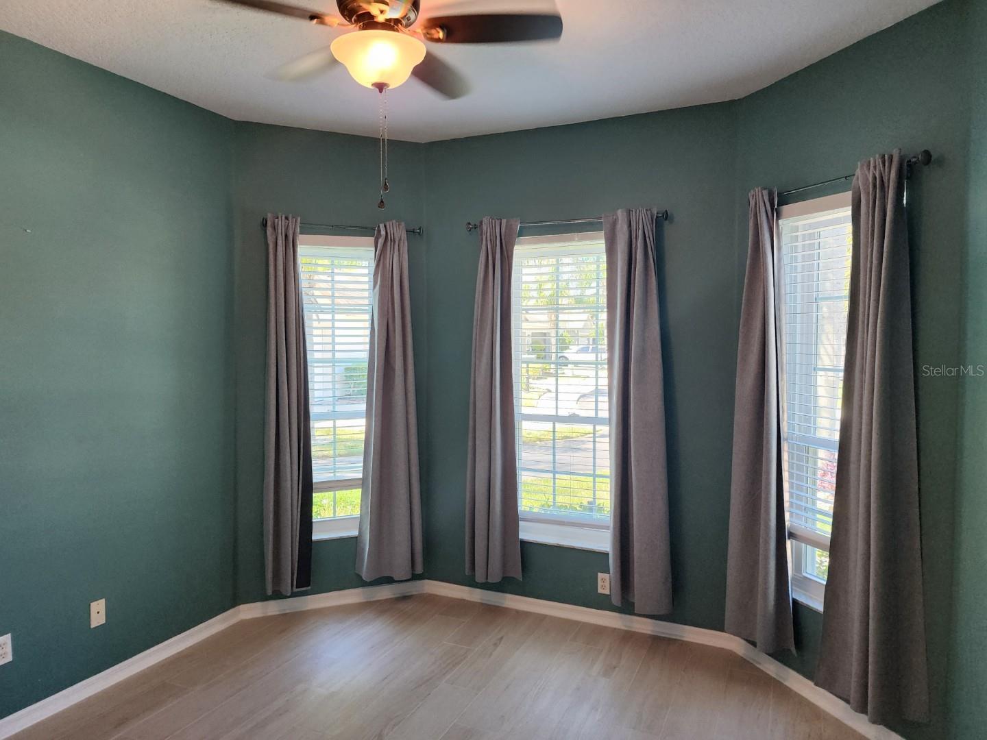 CAMBRIDGE VILLAS PH I & II - Residential