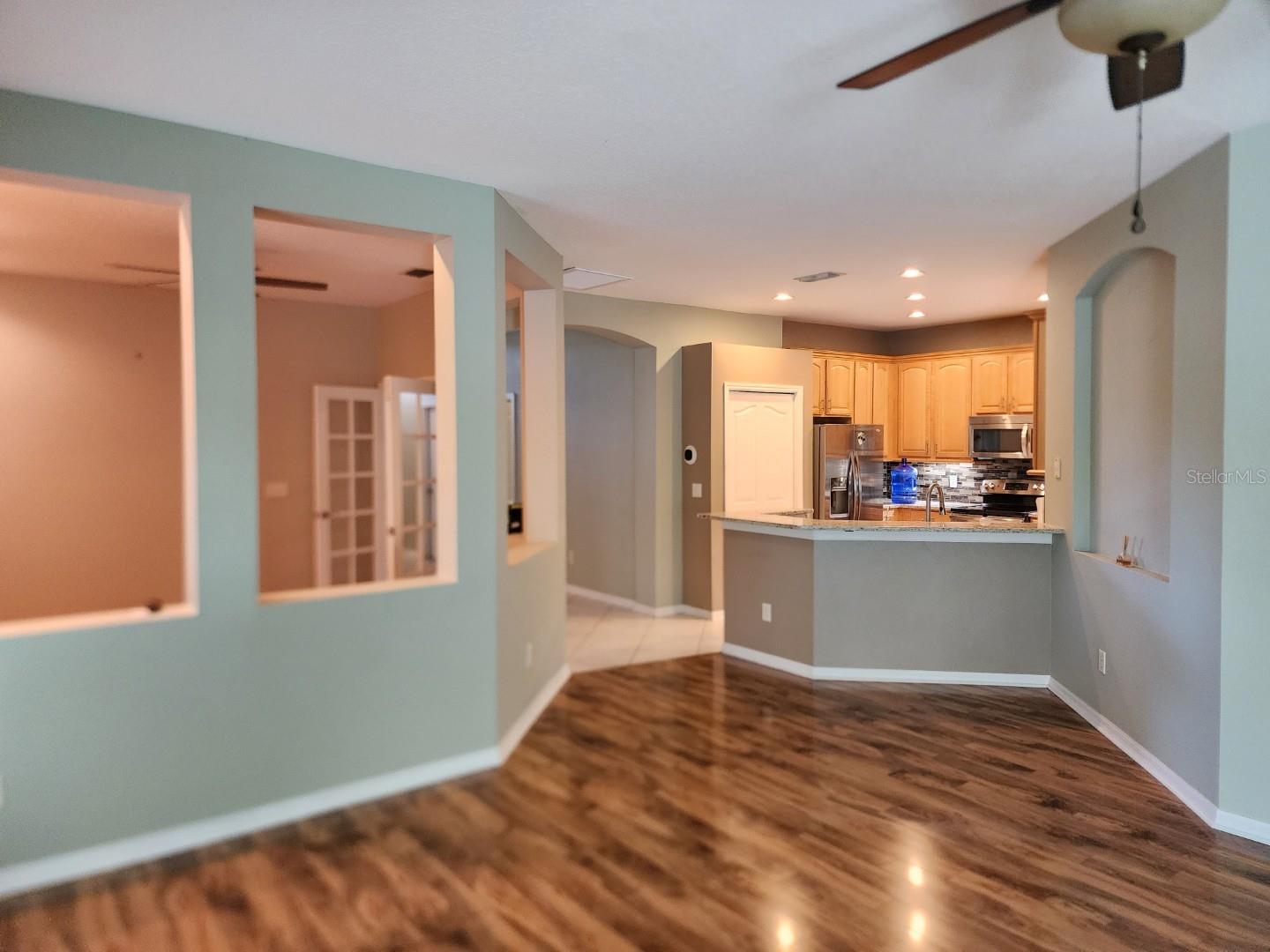 CAMBRIDGE VILLAS PH I & II - Residential